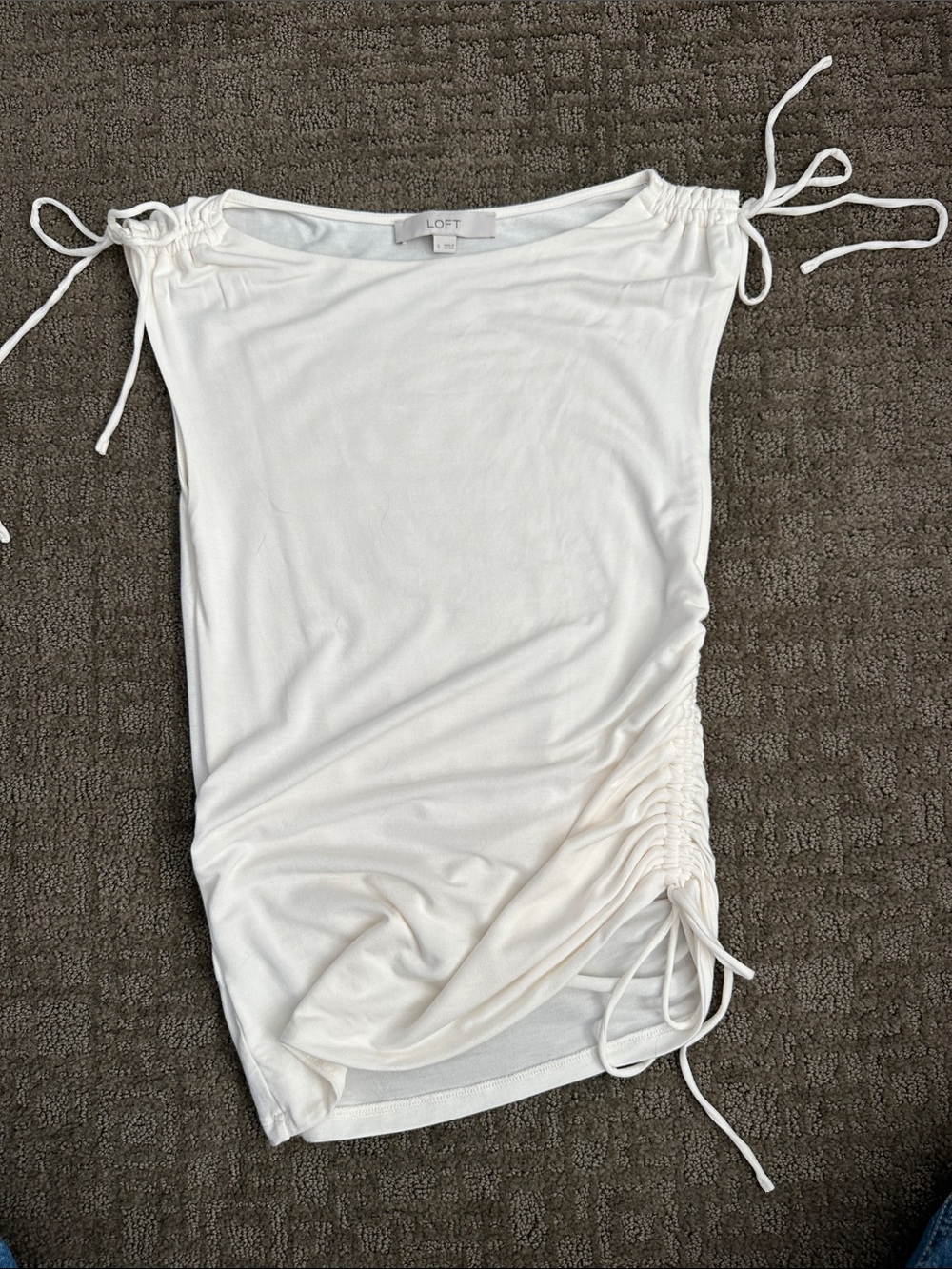 LOFT Cream Sleeveless Side-Ruched Tie Tank